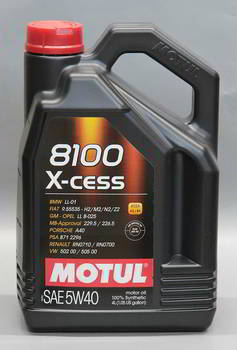 ����� �������� ������������� MOTUL 8100 X-cess GEN2, 5W40, 4 �����., 111858, 112432